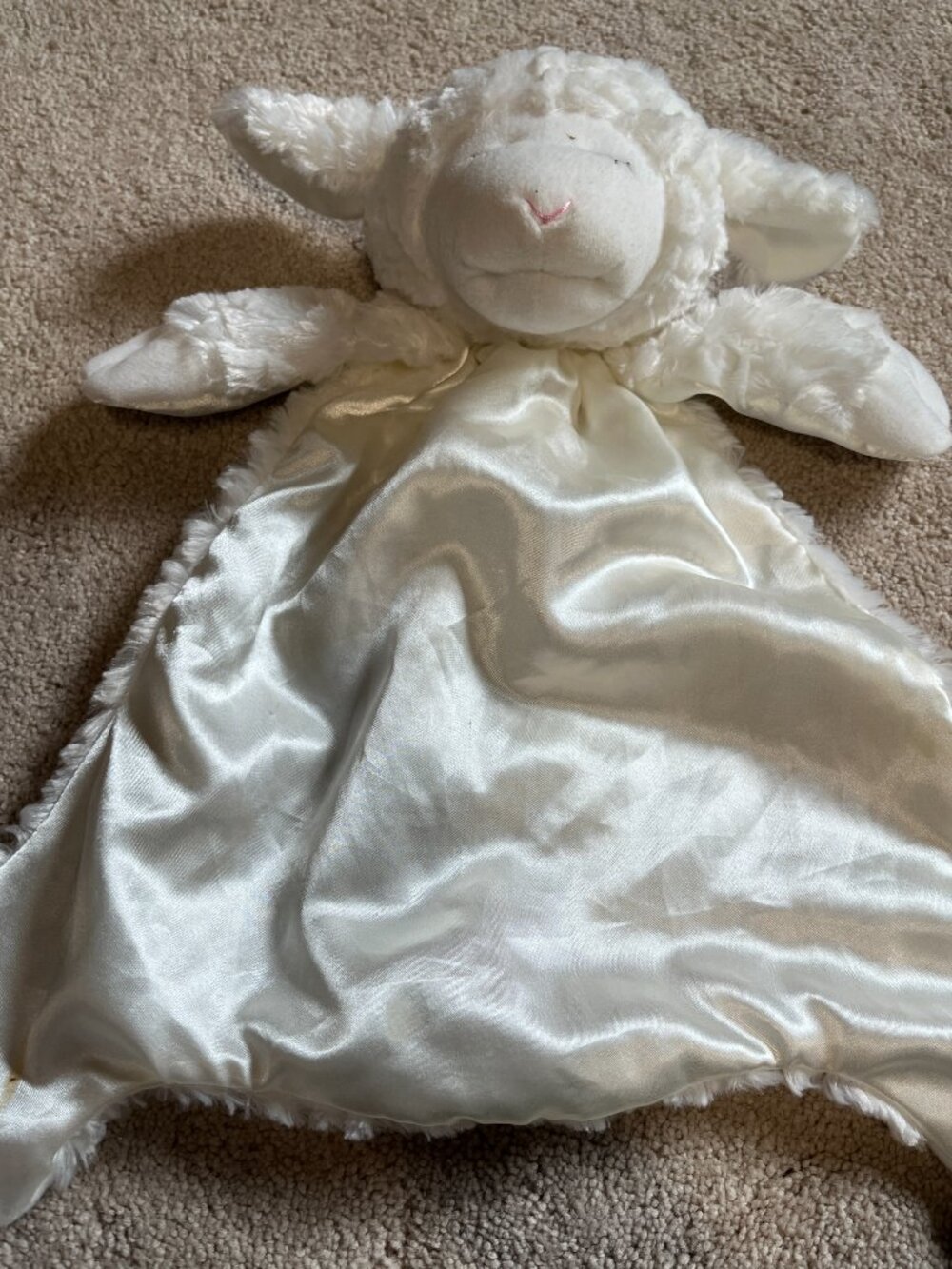 GUND Baby Lamb Lovey Blanket